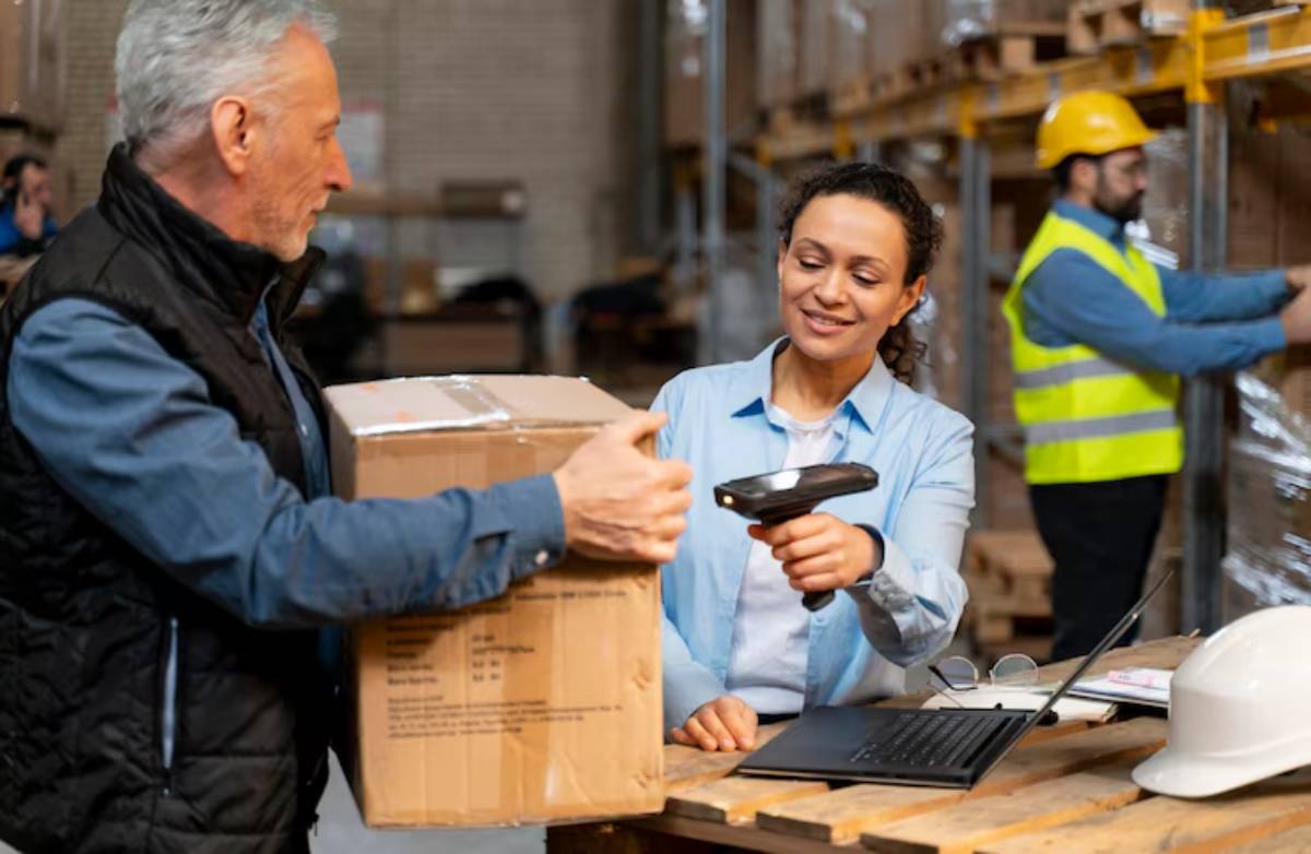 A manager want to train her team to scan the barcode